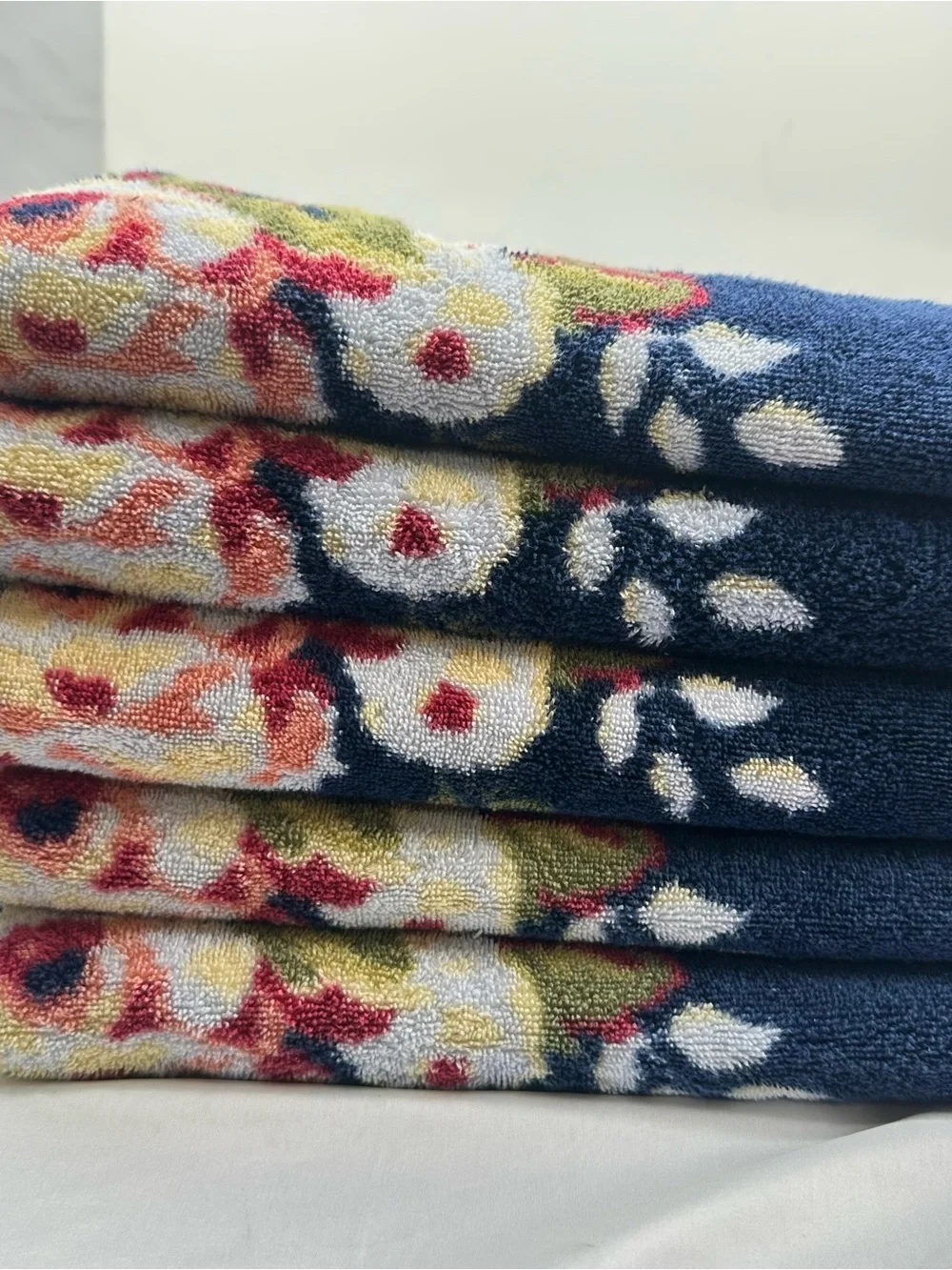 Vintage Ralph Lauren Bath Towels x5. English Style Cabbage Rose Bouquet Pattern